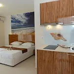Diamond * Kiten (Burgas)